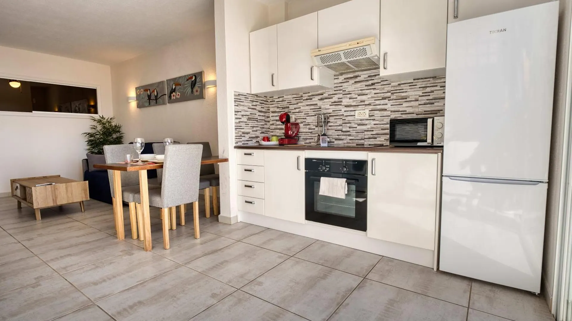 Apartamento Con Hermosa Vistas Al Mar Ov112 阿德耶 0*,  西班牙