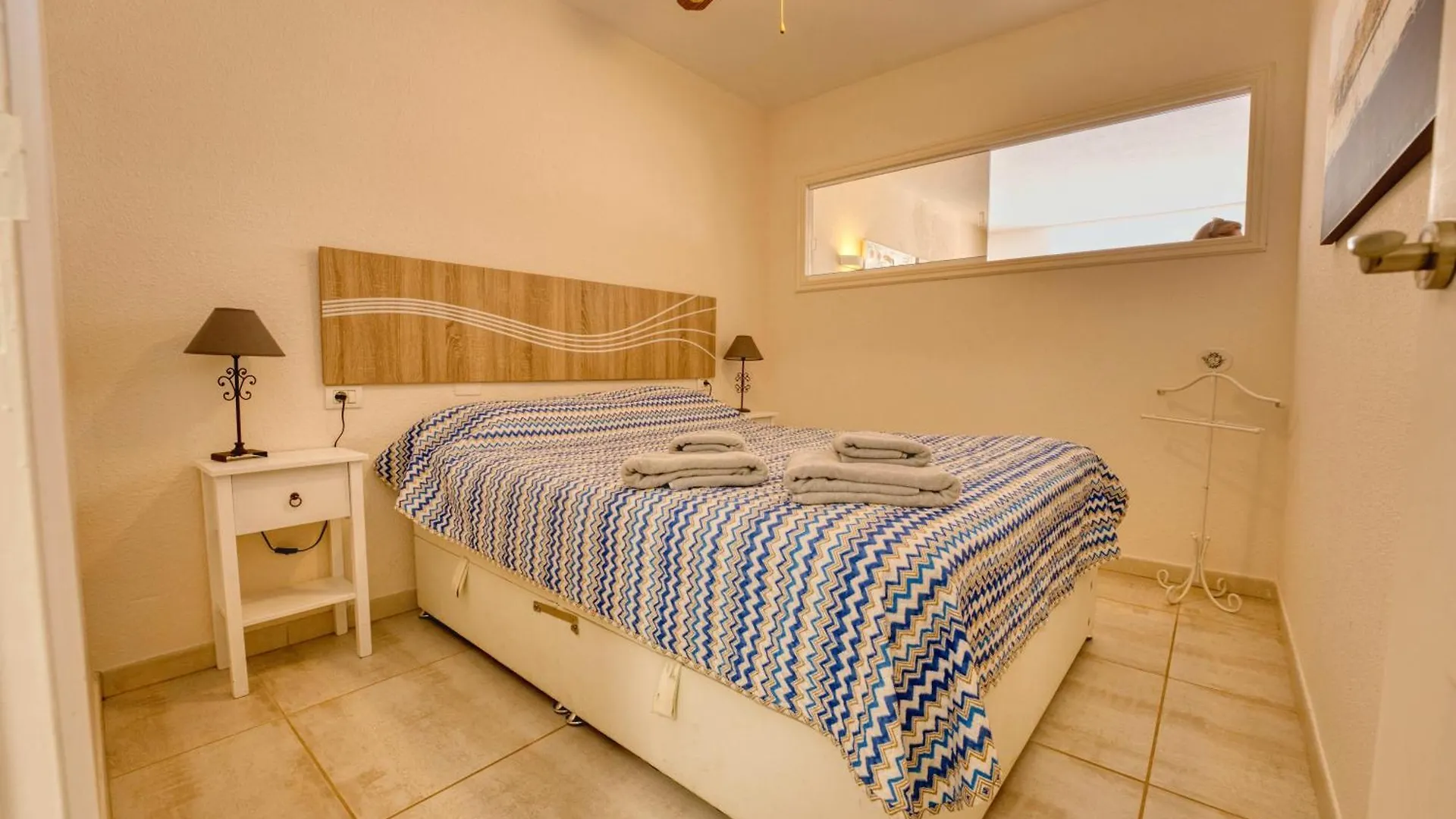 Apartamento Con Hermosa Vistas Al Mar Ov112 阿德耶 0*,  西班牙